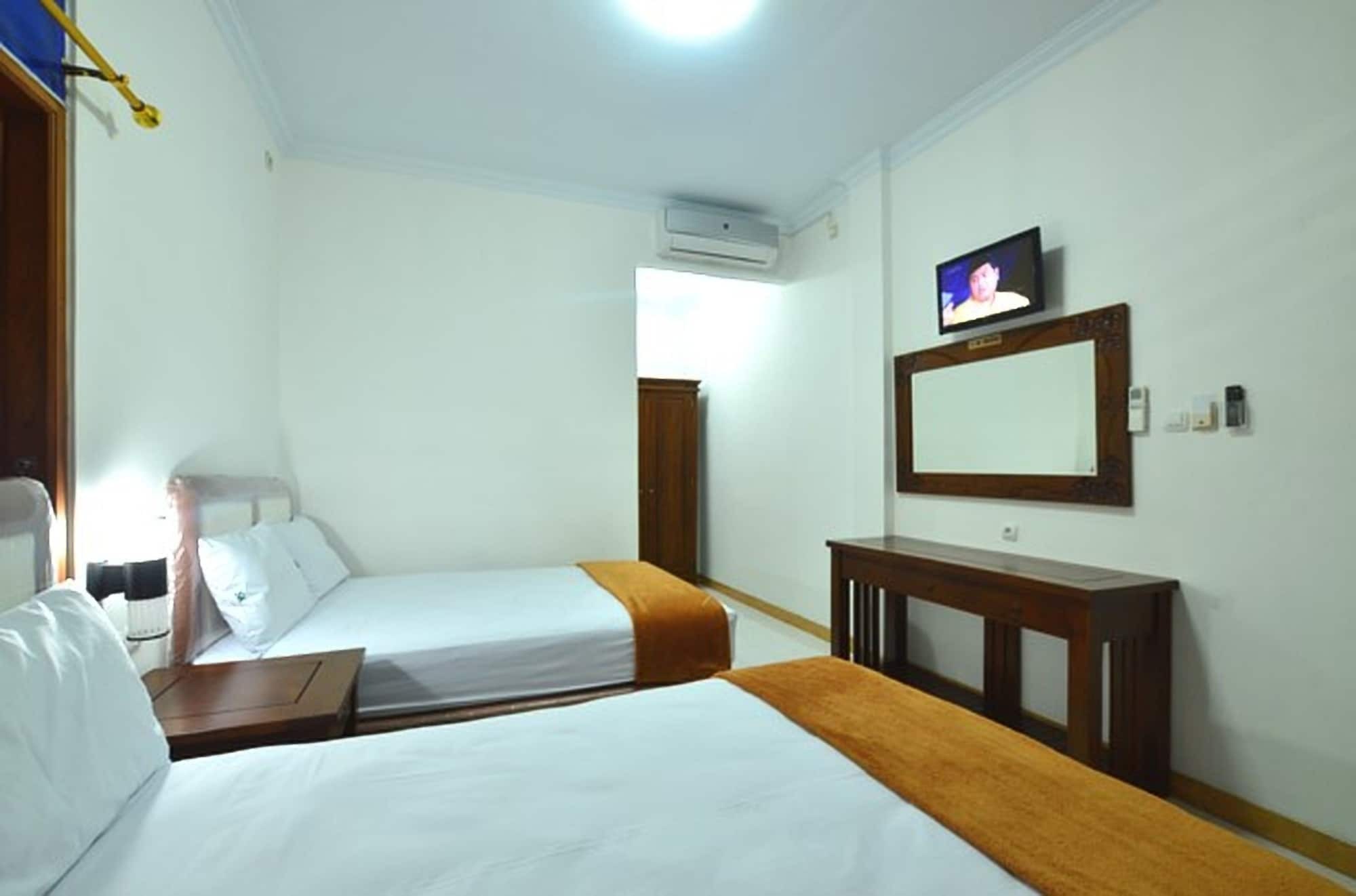 Hotel Bukit Uhud Yogyakarta Exteriér fotografie