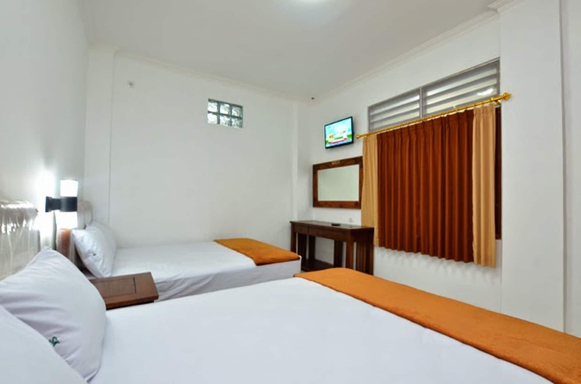 Hotel Bukit Uhud Yogyakarta Exteriér fotografie